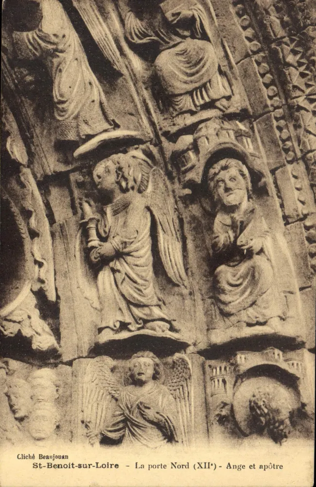 St-Benoît-sur-Loire — Die Nordtür (XII.) — Engel und Apostel — Cliché Beaujouan - Vorderseite