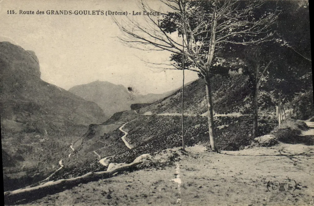 Rota dos GRANDS-GOULETS (Drôme) - Os Lacets — C.E. (editor) - Frente