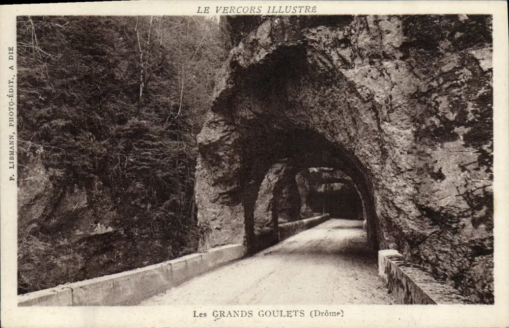Les Grands Goulets (Drôme) — túnel natural nos Vercors — P. Libmann, fotógrafo em Die - Frente