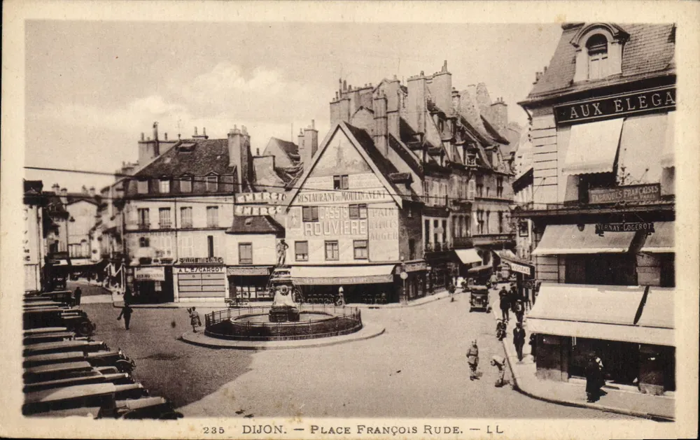 Dijon — Place François Rude — LL - Frente