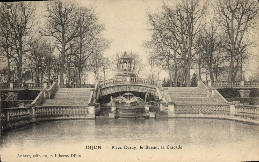 Dijon — Place Darcy, der Bassin, die Cascade — Aubert, Verlag 10, r. Liberté, Dijon - Vorderseite