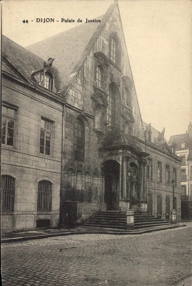 Dijon - Palácio de Justiça — vista arquitetônica — editor desconhecido, n° de série 44 - Frente