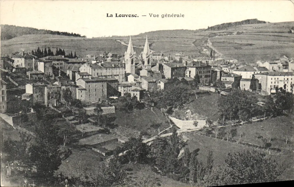 La Louvesc — Vista geral - Frente
