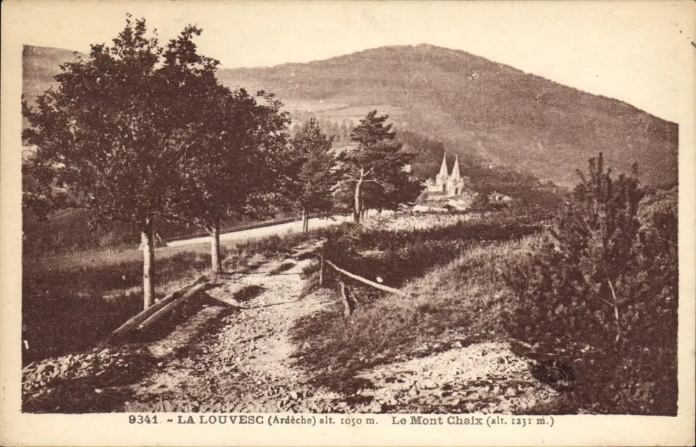 La Louvesc (Ardèche) — vista do Mont Chaix — Edições de Arte Marguerit Bresuert - Frente