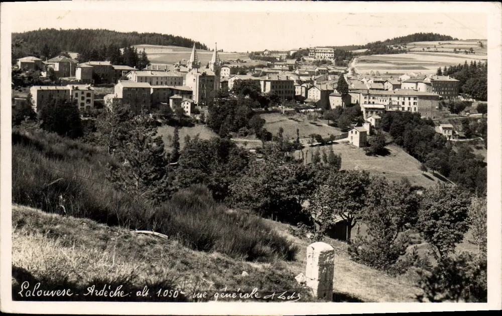La Louvesc - Ardèche — vista geral — Edições A. Roche - Frente