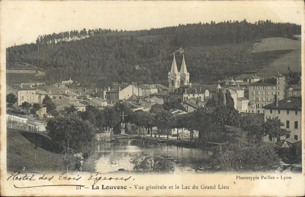 La Louvesc - Allgemeiner Blick und See du Grand Lieu — Phototypie Paillet - Lyon - Vorderseite