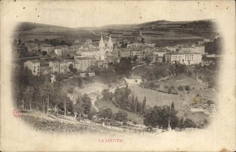 La Louvesc — vista panorâmica com igreja — Fot. A.B.&C. França - Frente