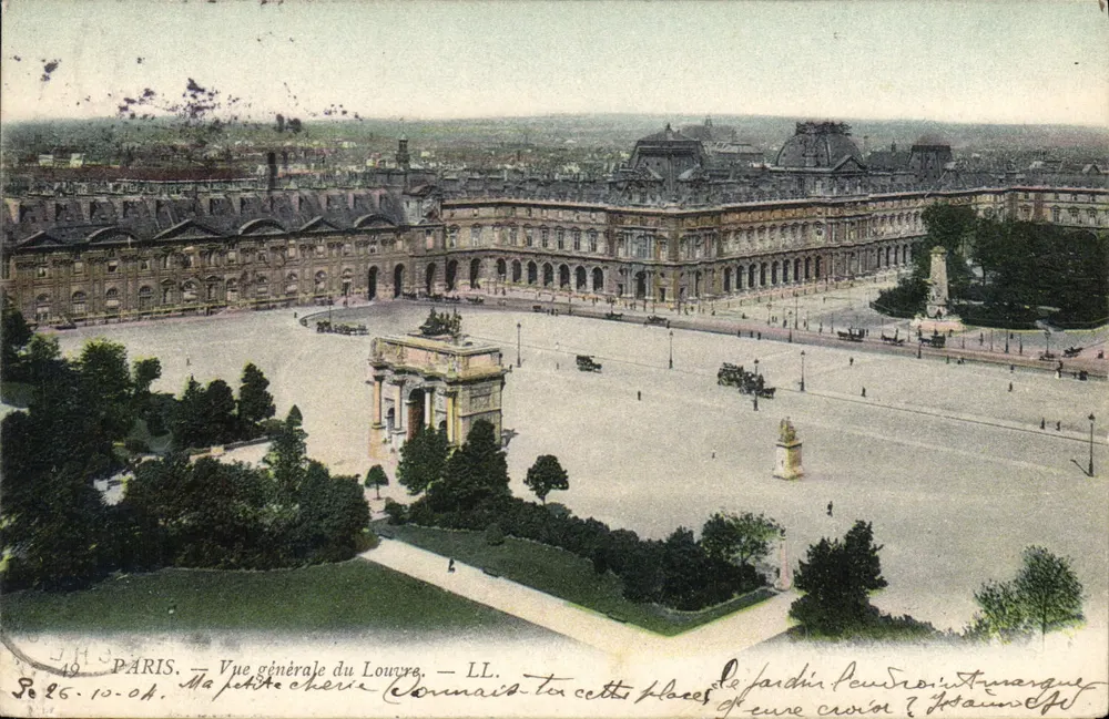 Paris — Vista geral do Louvre — LL - Frente