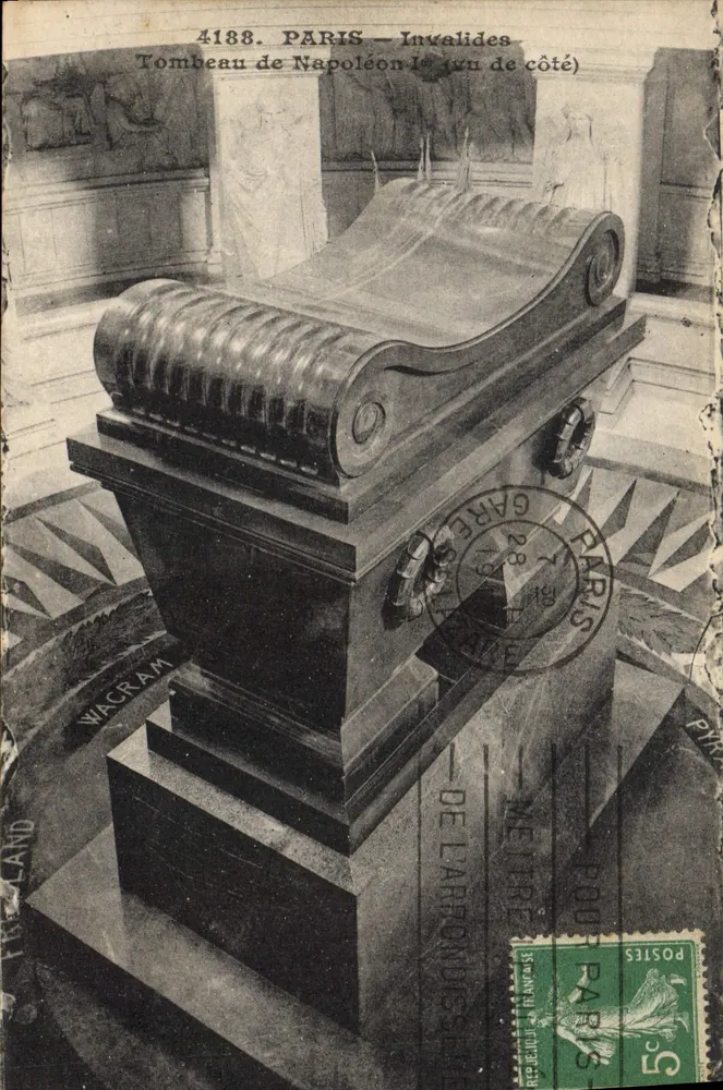 Grab von Napoleon I — Paris — Invalides (Seitenansicht) — Wagram - Vorderseite