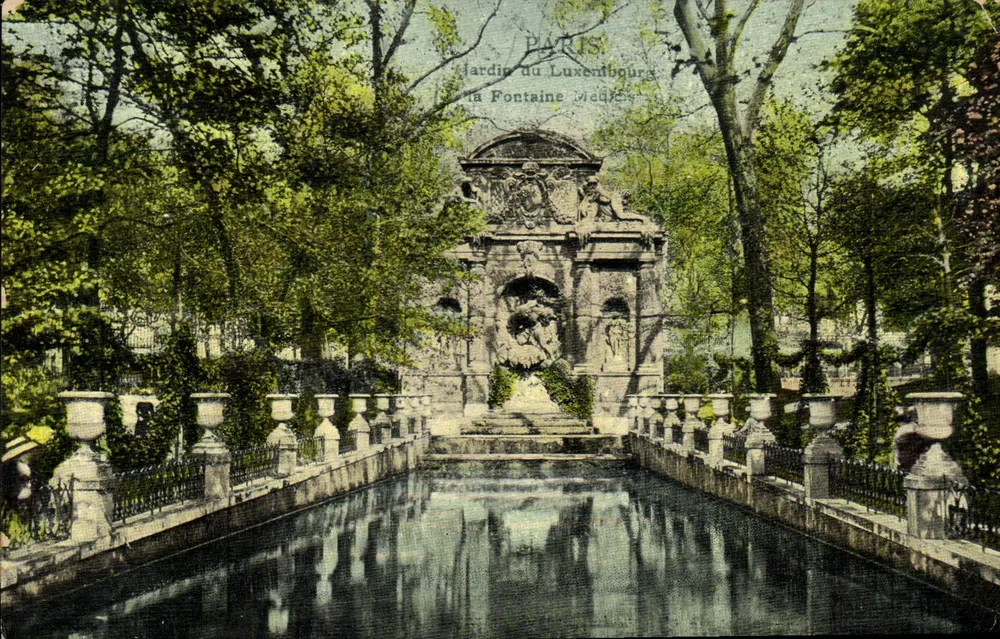 Paris — Luxembourg-Garten — Fontäne Medici - Vorderseite