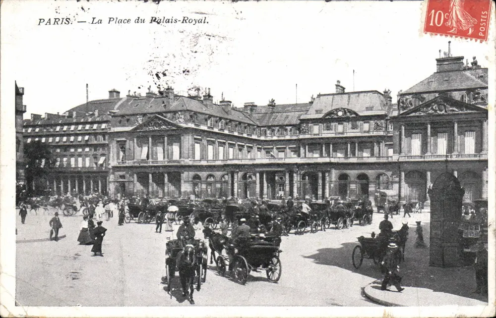 PARIS — La Place du Palais-Royal — éditeur non visible, n° de série non lisible - Frente