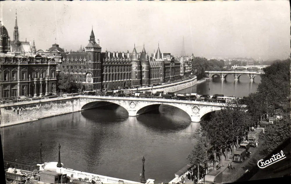 París - La Conciergerie y la Senna — Ediciones Chantal, n° 592 - Anverso