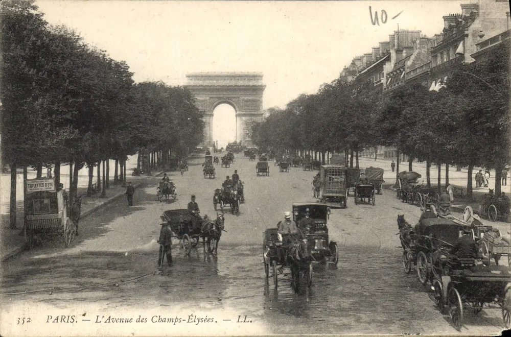 Paris — A Avenida dos Campos Elísios — LL. n° 352 - Frente