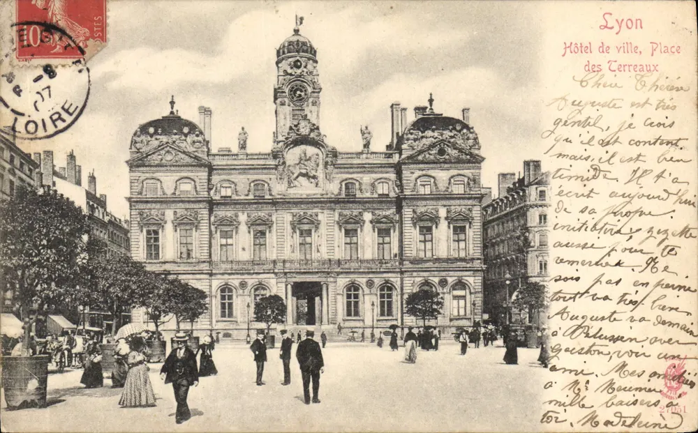 Lyon — Rathaus, Place des Terreaux — unbekannter Verlag - Vorderseite