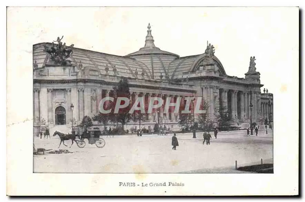 PARIS - O Grand Palais — vista externa - Frente