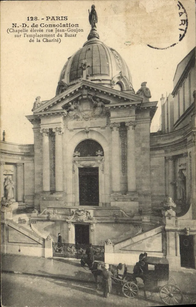 Nossa Senhora da Consolação — Capela construída na rue Jean-Goujon no local do Bazar da Caridade — Paris - Frente