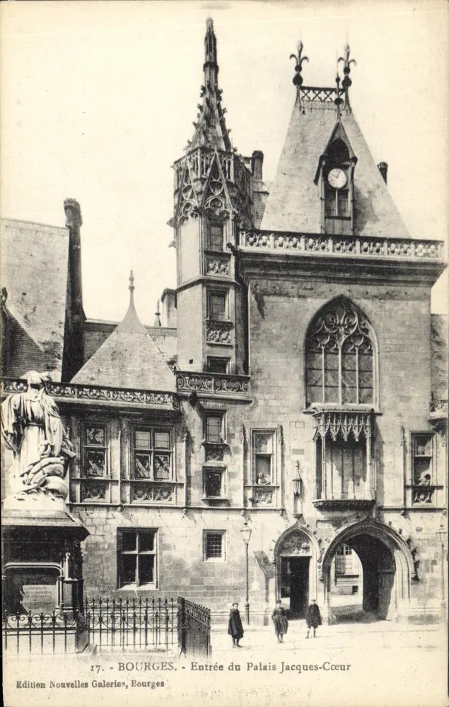 Bourges - Wejście do Pałacu Jacques-Cœur — Wydawnictwo Nowe Galerie, Bourges, n°17 - Awers