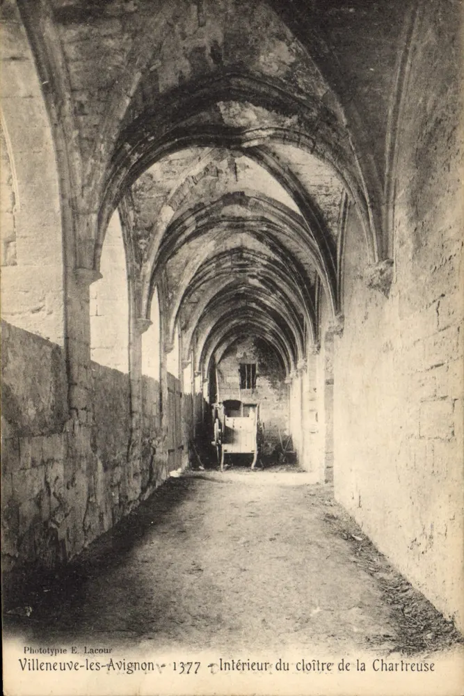 Binnenkant van het klooster van de Chartreuse — Villeneuve-lès-Avignon — Fototypie E. Lacour n°1377 - Voorkant