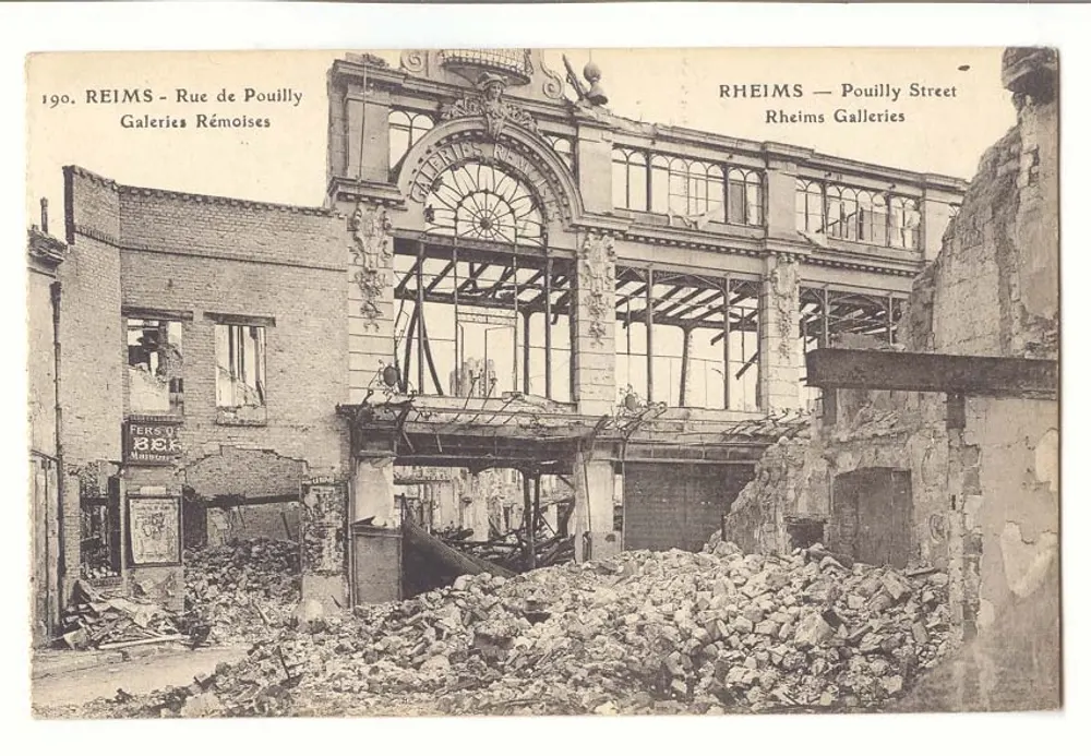 Reims - Rue de Pouilly - Galeries Rémoises — demolição - Frente