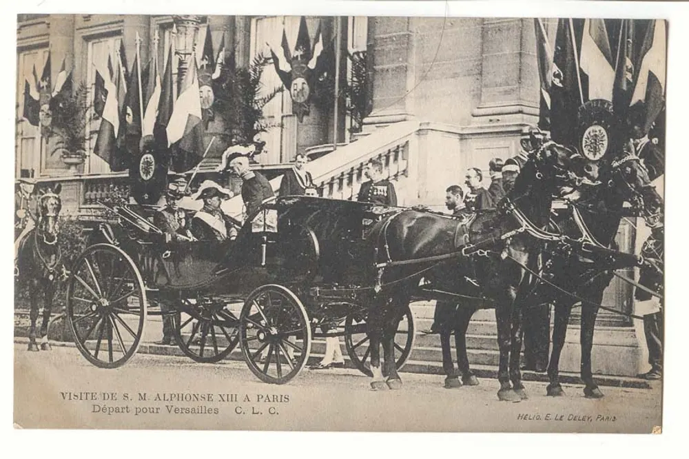 Abreise nach Versailles — Besuch Seiner Majestät Alphonse XIII in Paris — Hélio E. Le Deley, Paris - Vorderseite