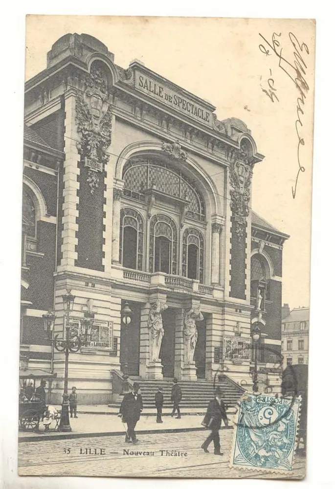LILLE — Nouveau Théâtre — SALLE DE SPECTACLE - Frente