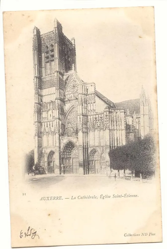 Auxerre — La Cathédrale, Église Saint-Étienne — Collections ND Phot - Vorderseite