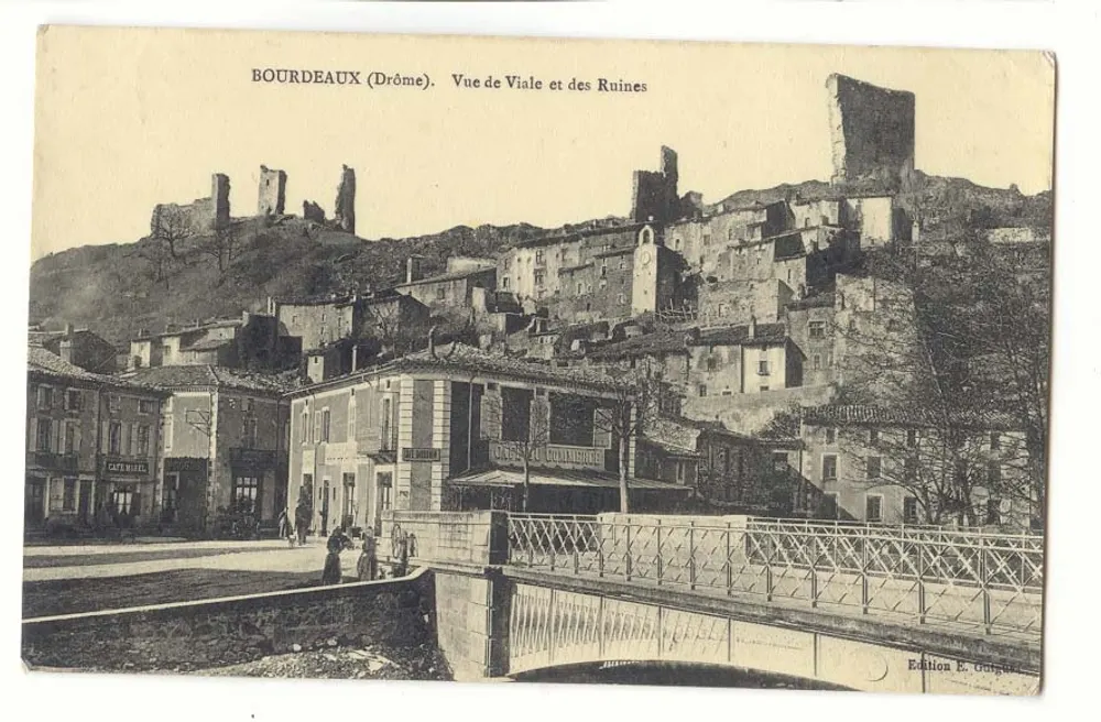Bourdeau (Drôme) — Vista de Viale e das Ruínas — Edição E. Guiphaz - Frente