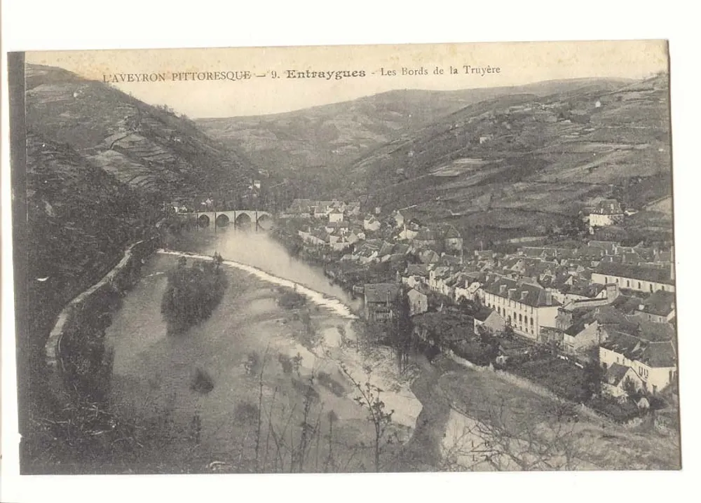 Entraygues — Die Ufer der Truyère — L'Aveyron Pittoresque, n°9 - Vorderseite