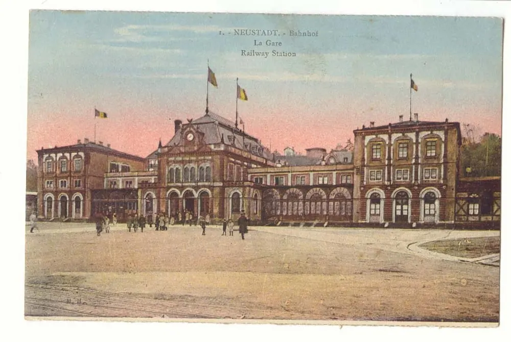 Neustadt - Bahnhof — Bahnhof Neustadt — Verleger S. H. (Nr. 1) - Vorderseite