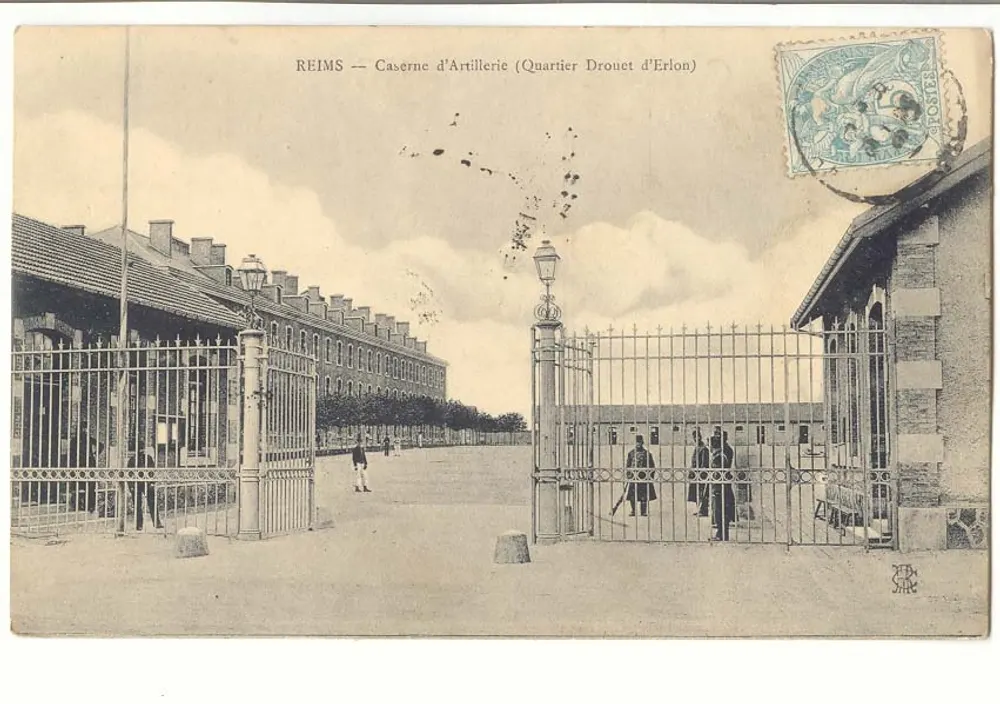 Reims — Quartel de Artilharia (Quartier Drouet d'Erlon) - Frente