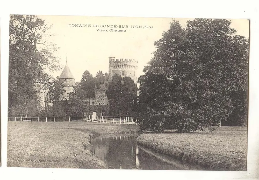Domaine de Condé-sur-Iton (Eure) — Altes Schloss - Vorderseite