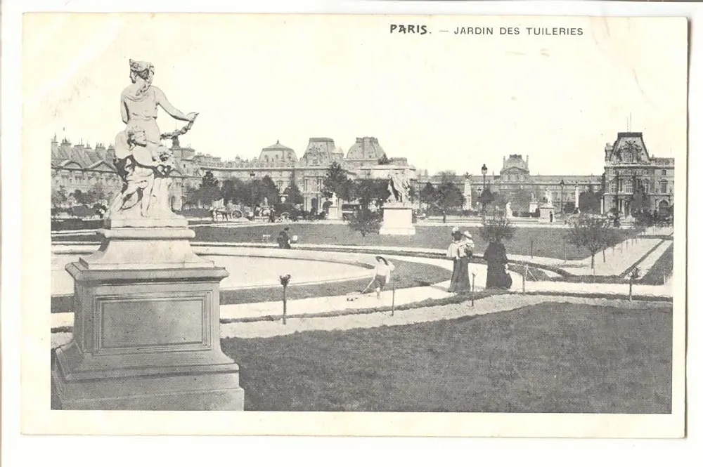 París — Jardín de las Tullerías — vista con estatua y paseantes - Anverso