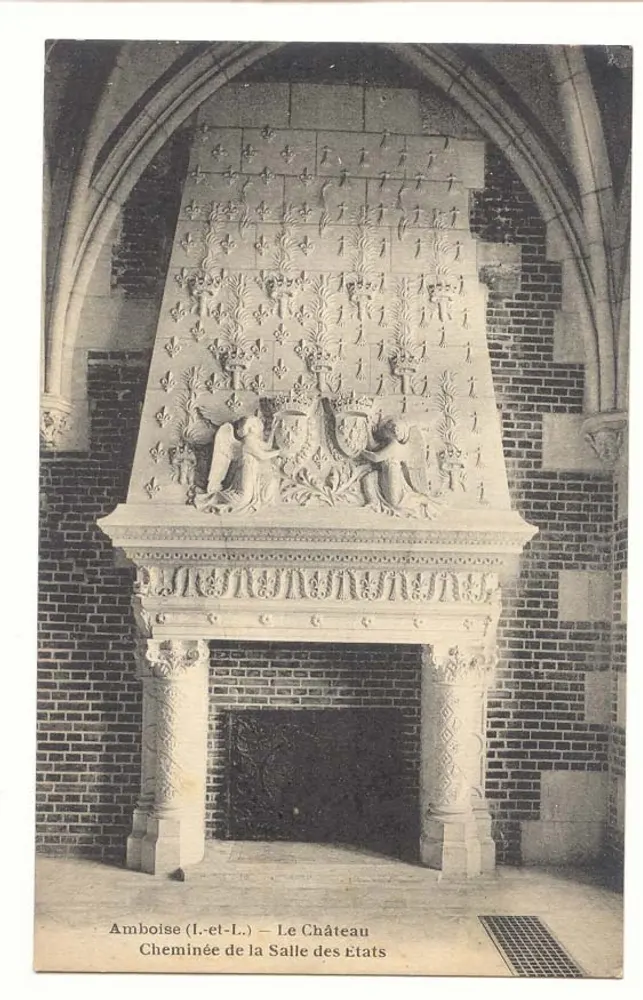 Amboise (Indre-et-Loire) — Das Schloss — Kamin der Salle des États - Vorderseite