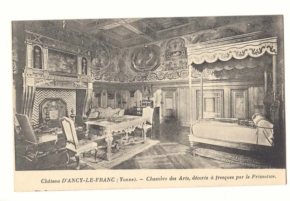 Schloss Ancy-le-Franc (Yonne) — dekorierte Kammer der Künste mit Fresken von Primatice - Vorderseite