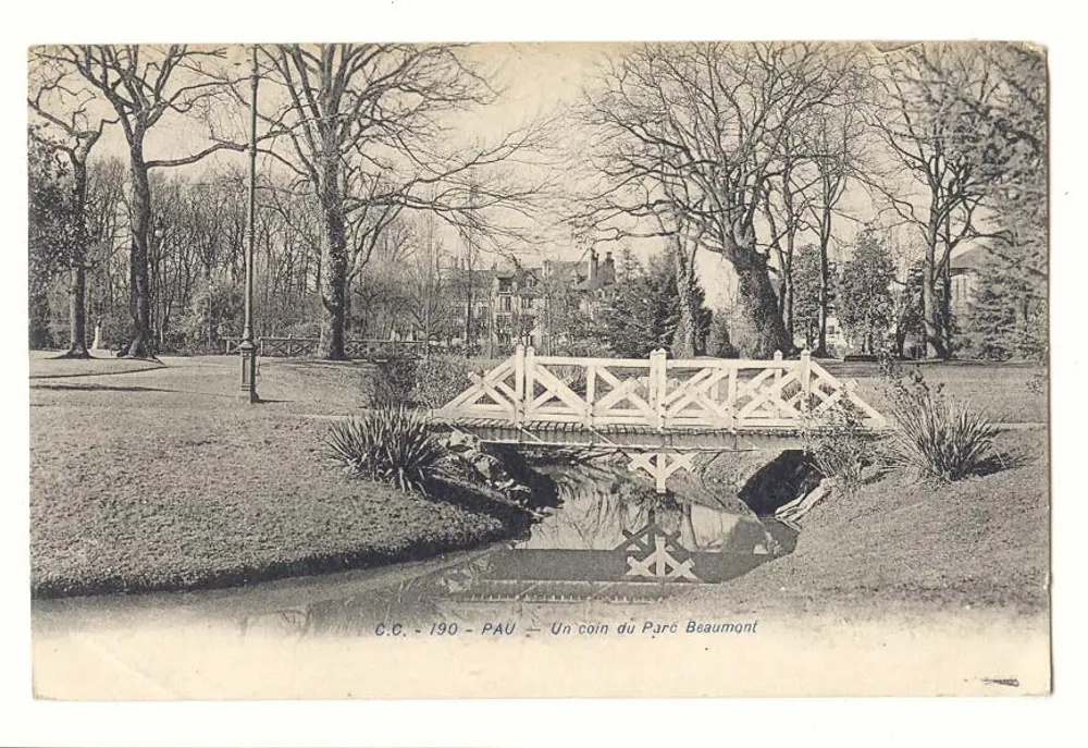 Pau — Um canto do Parque Beaumont — C.C. - 190 - Frente