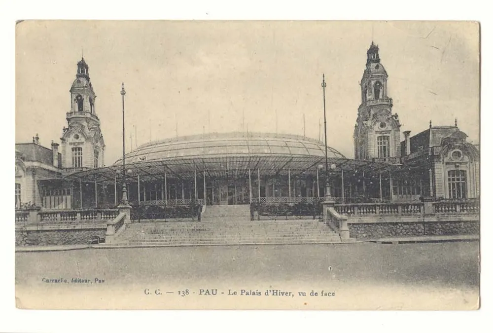 PAU - O Palácio de Inverno, visto de frente — Carracée, editor Pau, n° 138 - Frente