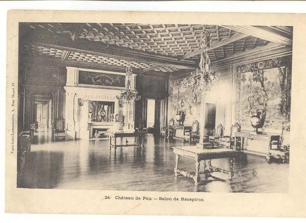 Castelo de Pau — Salão de Recepção — Varichon-Lamasnière, A. Rue Huard IV, n°24 - Frente