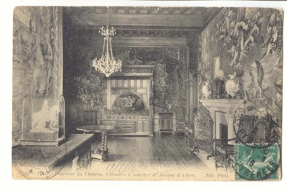 Innenraum des Schlosses. Schlafzimmer von Jeanne d'Albret — ND. Fot. - Vorderseite