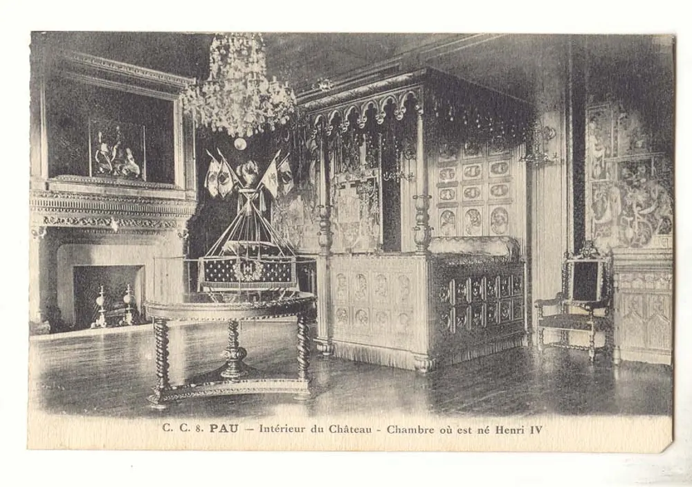 Pau — Innenraum des Schlosses — Zimmer, in dem Henri IV geboren wurde - Vorderseite