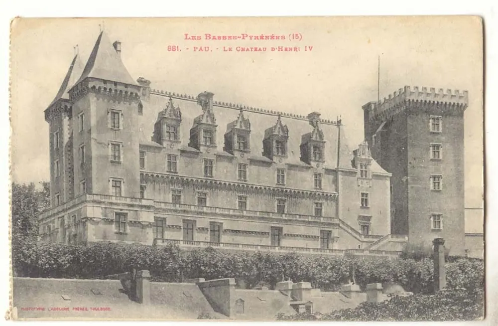 Pau - O Castelo de Henrique IV — Basses-Pyrénées (15) - Frente
