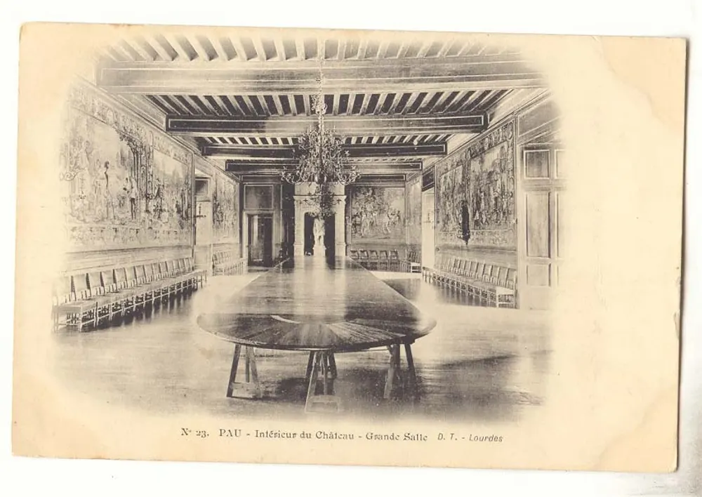 Pau - Innenraum des Schlosses - Große Halle - D.T. - Lourdes - Vorderseite