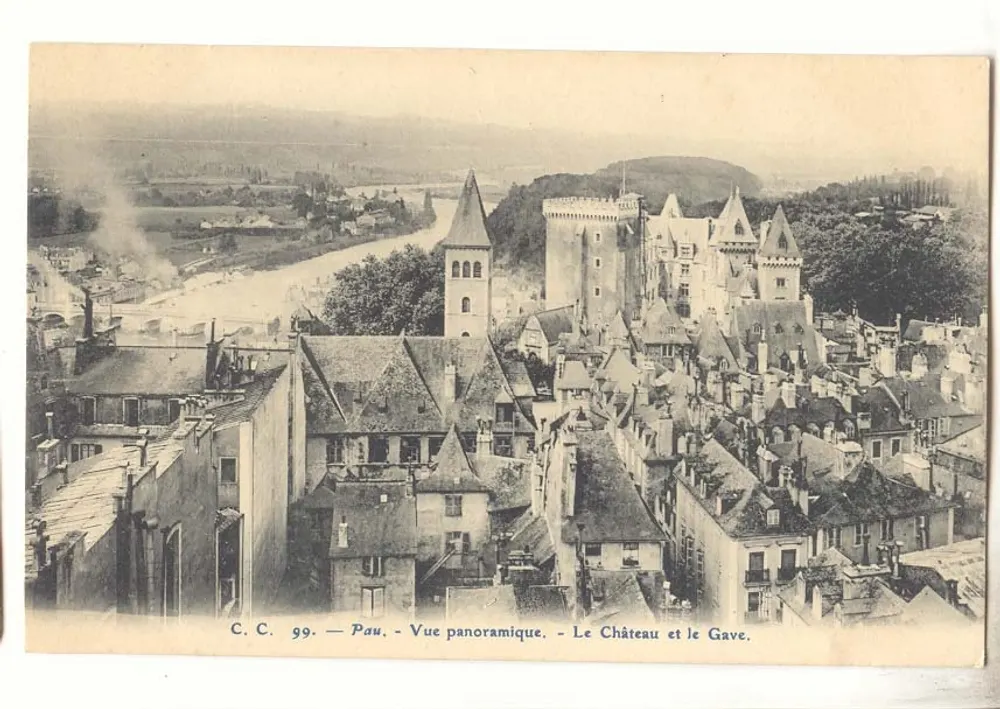 Pau — Panoramablick — Schloss und Gave - Vorderseite
