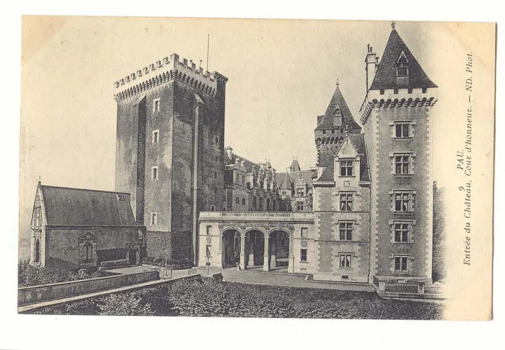 Eingang zum Schloss — Côte-d'Or — PAUL, Fotograf - Vorderseite