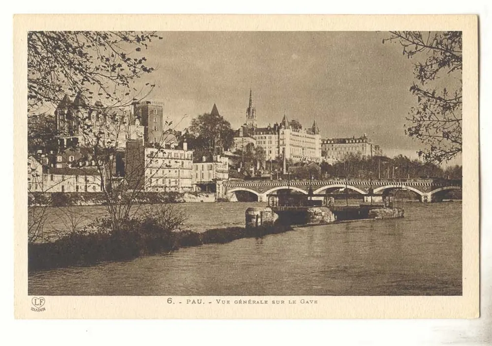 Pau — Vista geral do Gave — editor L.F. Rulador, n°6 - Frente