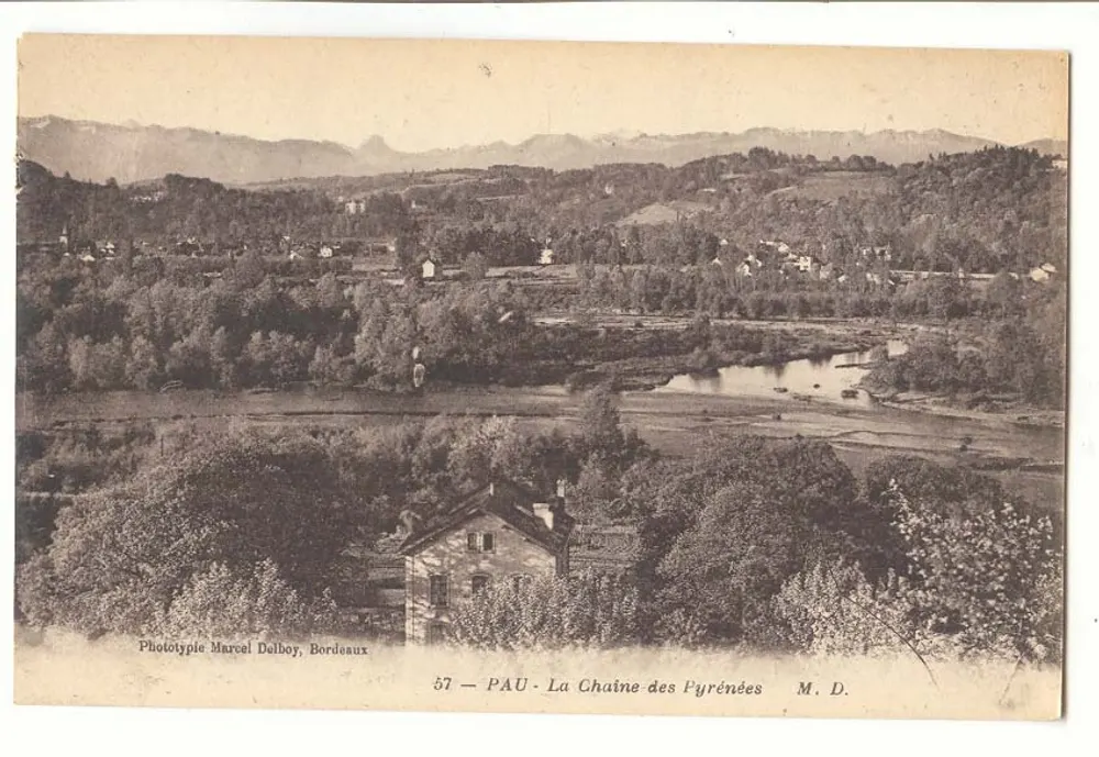 PAU - A Cadeia dos Pirineus — Fototipia Marcel Delbouy, Bordeaux, n° 57 - Frente