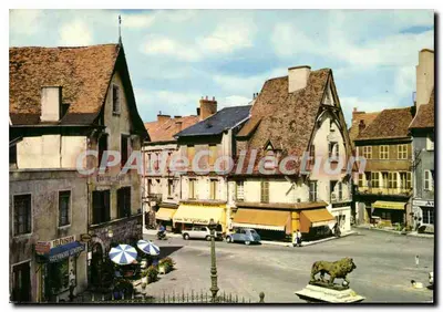 Cusset (Allier) — Cidade medieval — Edições La Cigogne, Vichy