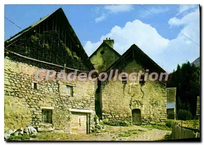 Chalés rústicos em Prapic — Alpes da Alta — Edições J. C. P. R. D.