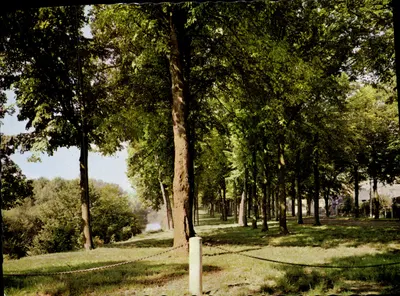 Promenades das Ilhas — Rethel (Ardennes) — Edit. Couleurs Naturelles