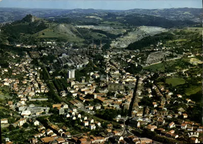 Decazeville (Aveyron) — Vista geral aérea — IRIS