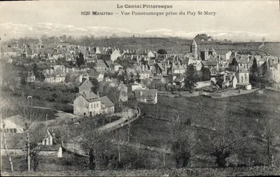 Mauriac — Vista panorâmica do Puy St-Mary — editor P. Mauriac, n° 69